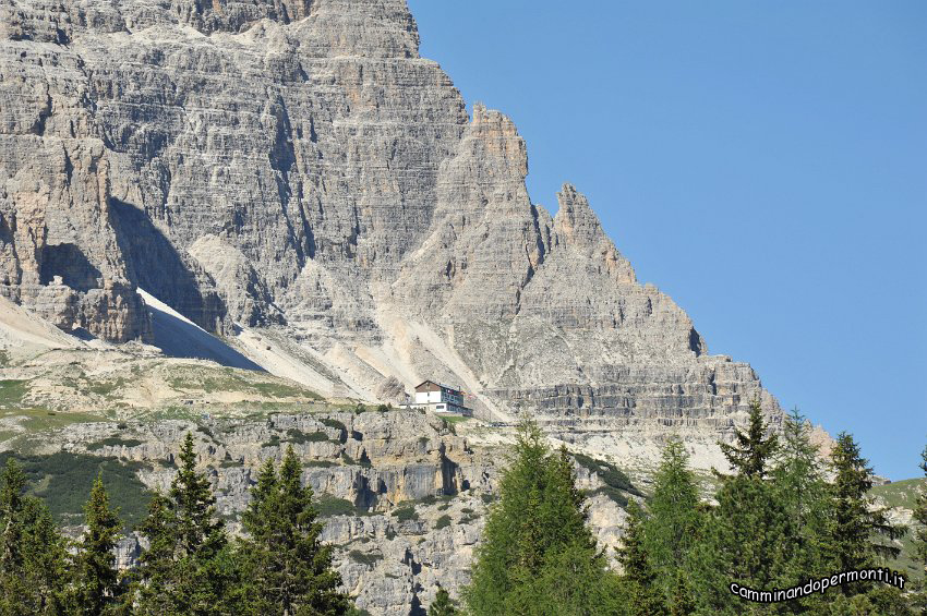 014 Zoom sul Rifugio Auronzo.jpg